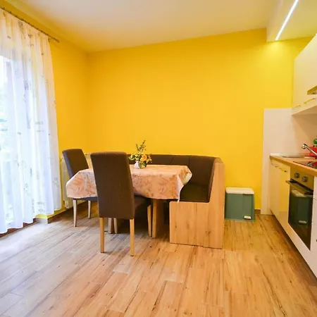 Modernes In Novigrad Mit Privatem Parkplatz Apartment *